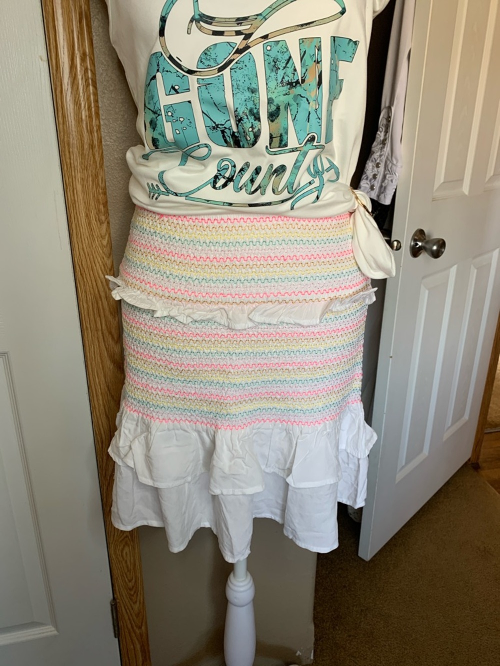 CABANA by crown & ivy White Smocked Ruffle Mini Skirt with Neon Zigzags Size L - Picture 3 of 6